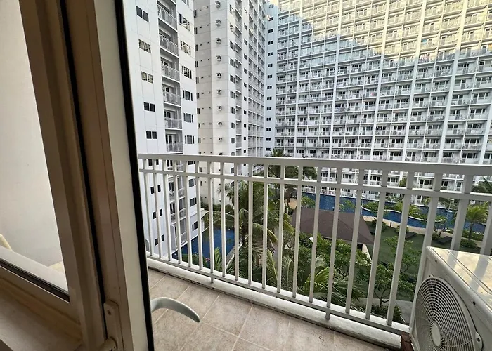 Shore Residences Banana With 2 Beds Good For 4 Guests Pool View 622 By Prime Apartment