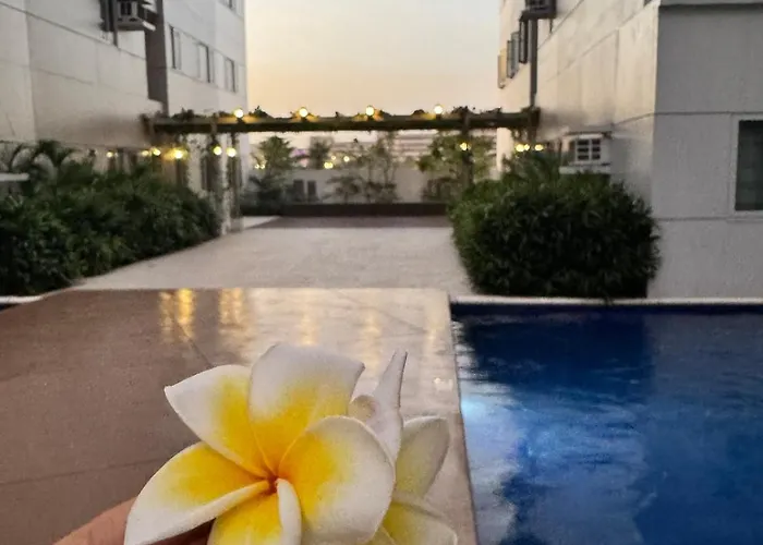Apartment Shore Residences Banana With 2 Beds Good For 4 Guests Pool View 622 By Prime *