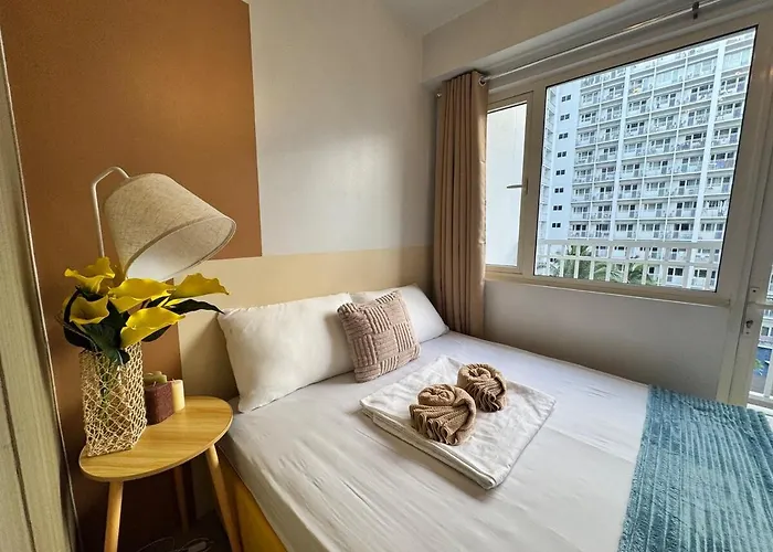 Apartment Shore Residences Banana With 2 Beds Good For 4 Guests Pool View 622 By Prime Manila
